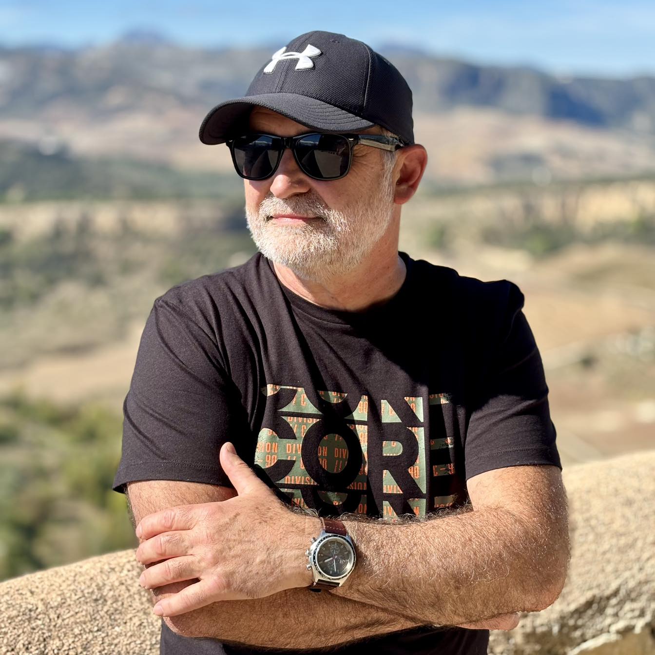 Mariusz Zieliński - lektor w profesjonalnym studiu nagrań